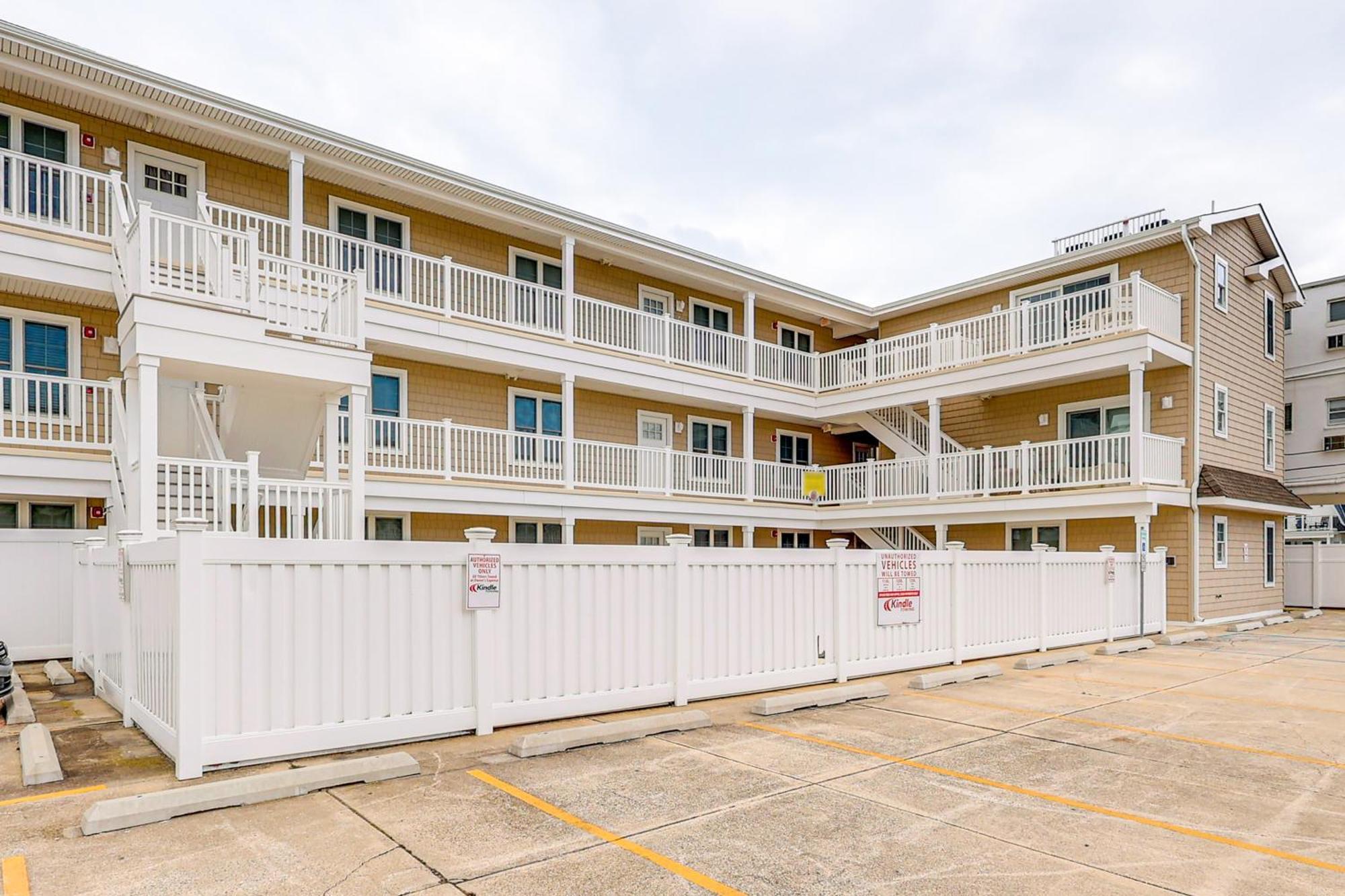 Wildwood Condo With Pool Access - Walk To Beach Εξωτερικό φωτογραφία